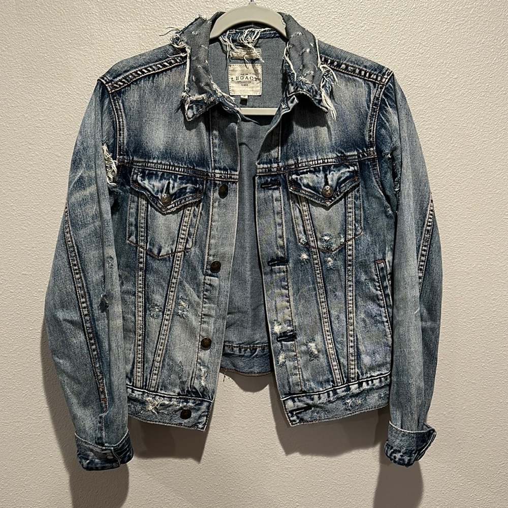 Legacy by BKE Distressed Jean Jacket size: small
